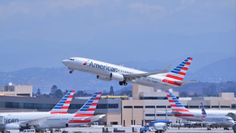 An American Boeing 737-800 departing from LAX.