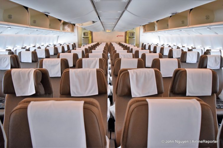 Economy cabin on Swiss's 777-300ER.