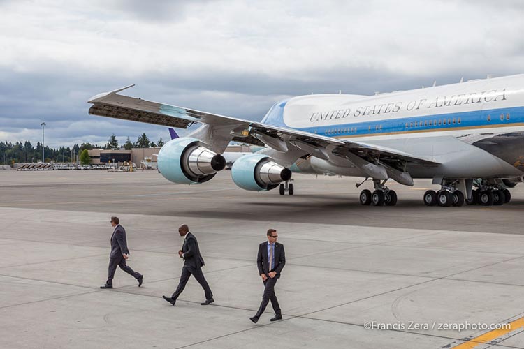 Snappy dressers, those Secret Service folks