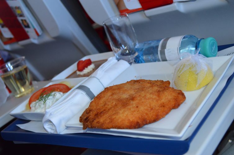 Austrian's wiener schnitzel - photo: Bo Long | AirlineReporter