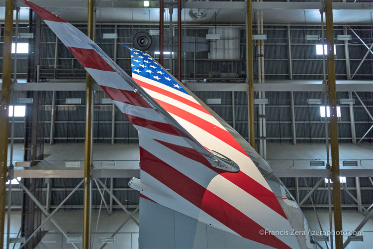 A detail of the artwork on the 737-900's split-scimitar winglets