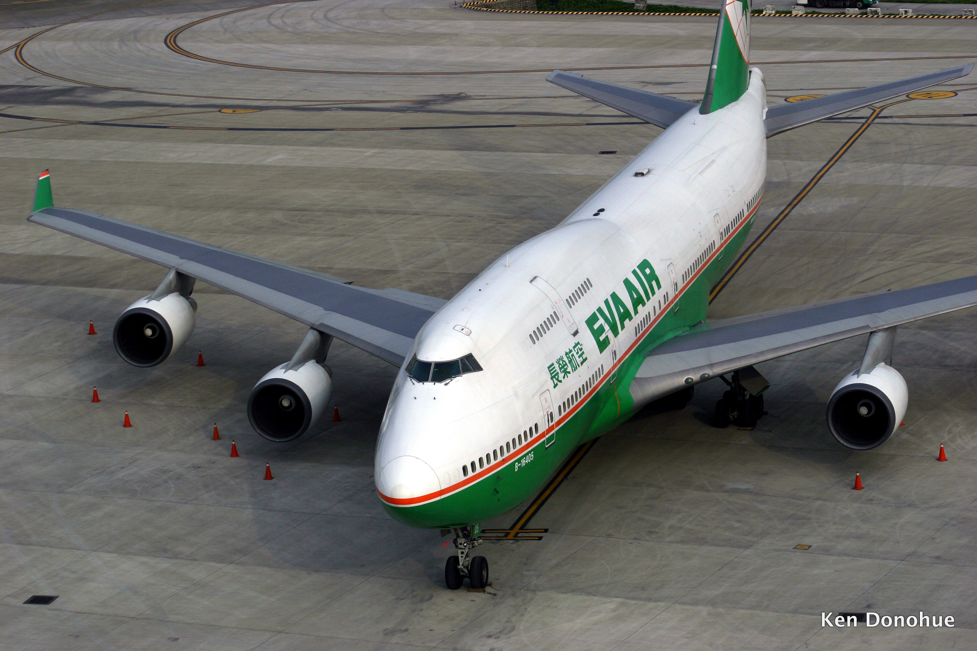 The Queen of the Skies Still Delights on EVA Air AirlineReporter