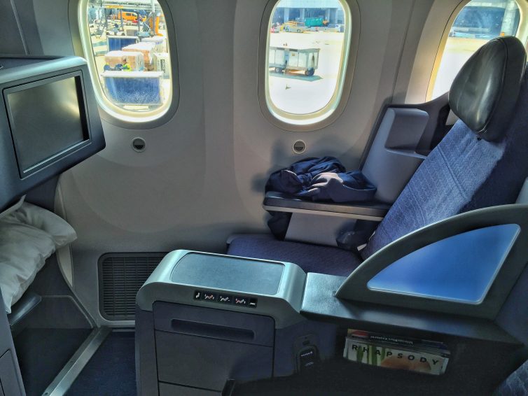 A look at my seat, once I had settled in ’“ Photo: Manu Venkat | AirlineReporter
