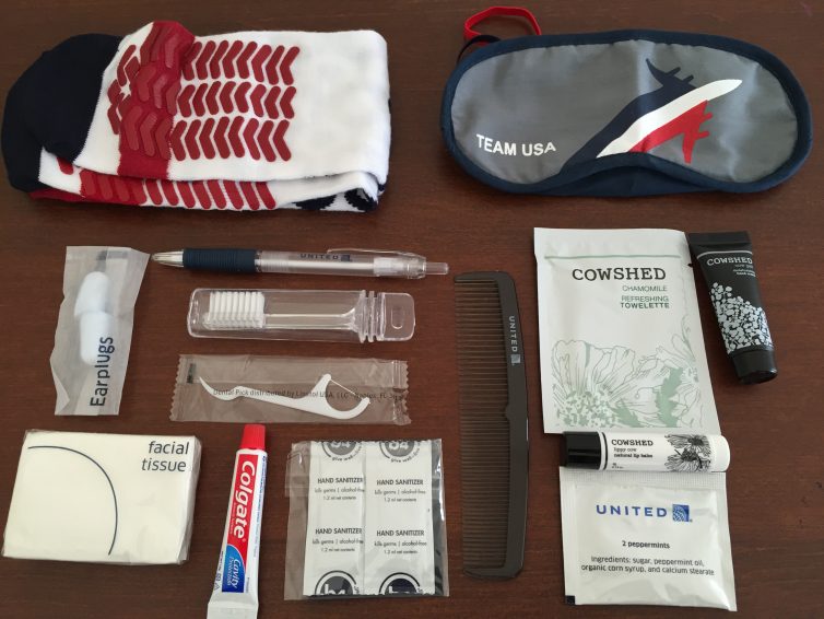 United's Team USA amenity kit ’“ Photo: Manu Venkat | AirlineReporter