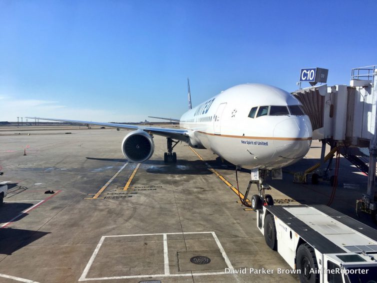 United's first Boeing 777-300ER at Chicago