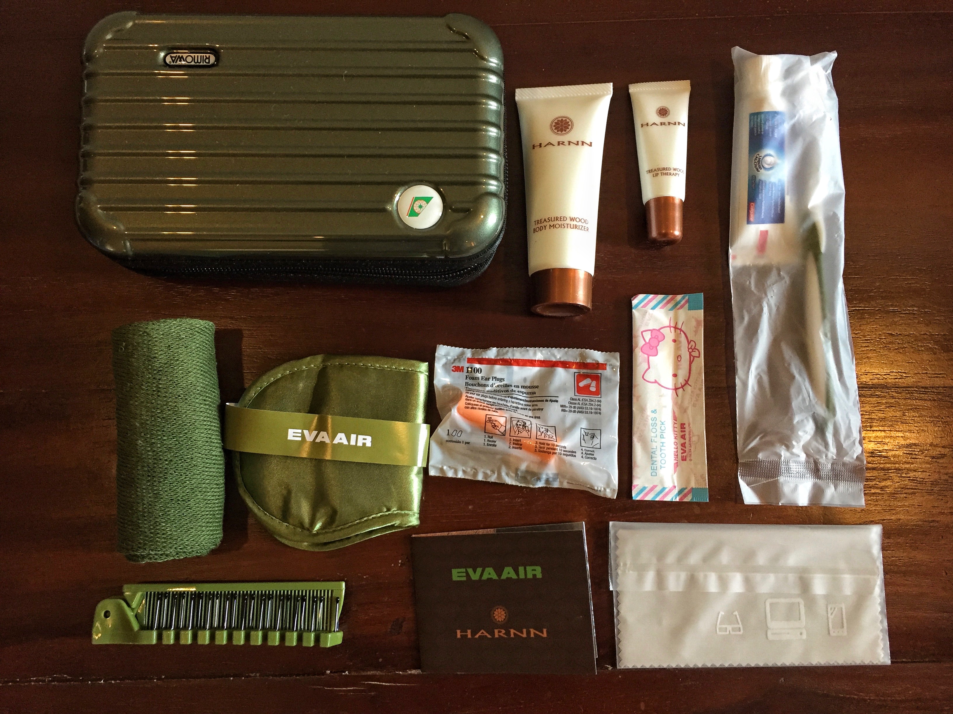 eva air rimowa amenity kit