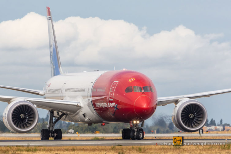 Norwegian flight DY 7131 taxiing after landing at Seattle-Tacoma International Airport.