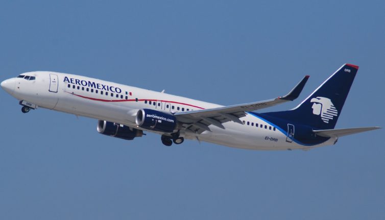 An Aeromexico 737-800. Photo by Eddie Maloney is licensed under CC BY-SA 2.0.