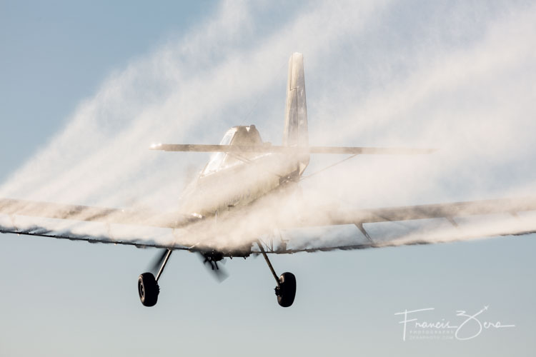 A GEM Air Air Tractor 602 in action, spraying a field in central Washington state.