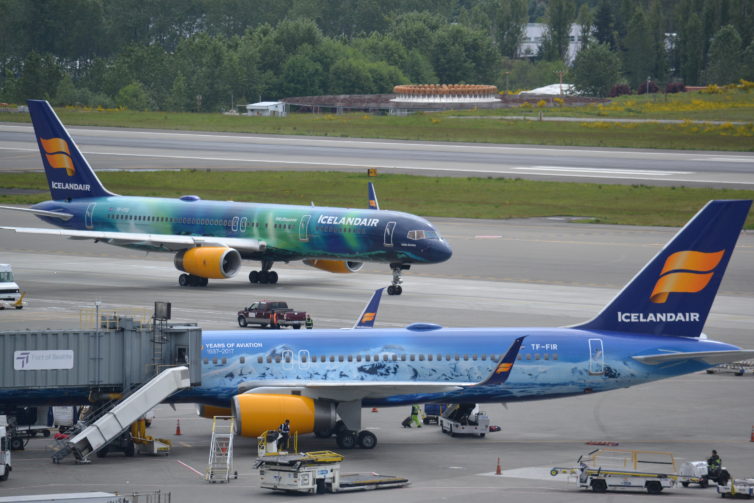 Icelandair 757's at Sea-Tac Airport