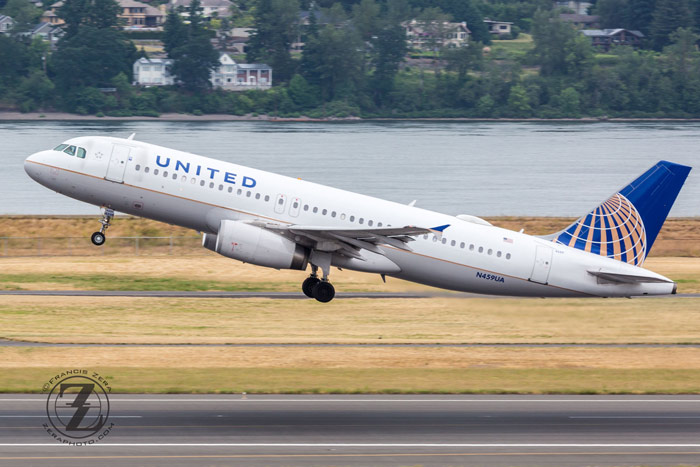 Tired of boardling last while flying coach? United has your cure, for nine bucks.