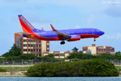 Southwest flight 1632 from FLL carried by N460WN, a B737.