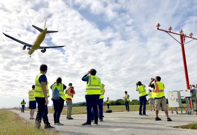 TPA Spotting the Spotters. - Photo: Ashley Iaccarino for Tampa Airport.