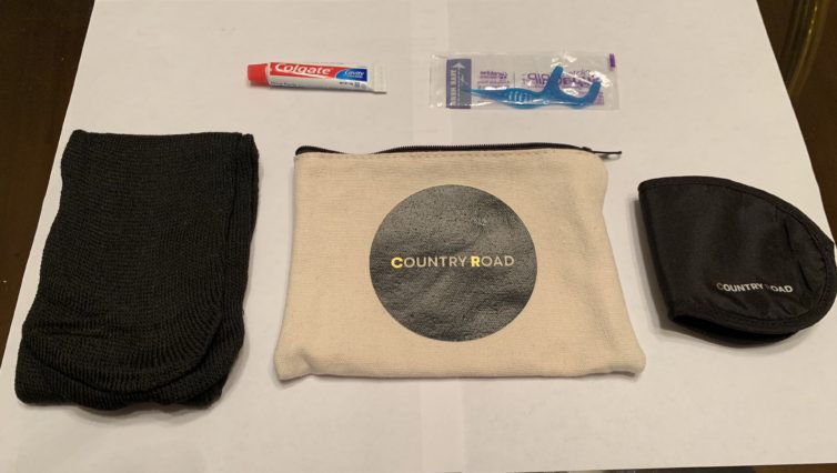 The basic Premium Economy amenity kit - Photo: Colin Cook