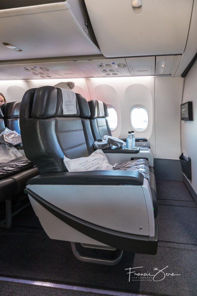 The MAX 8 seats are similar to the 757 variety, but felt more comfortable and a bit more roomy