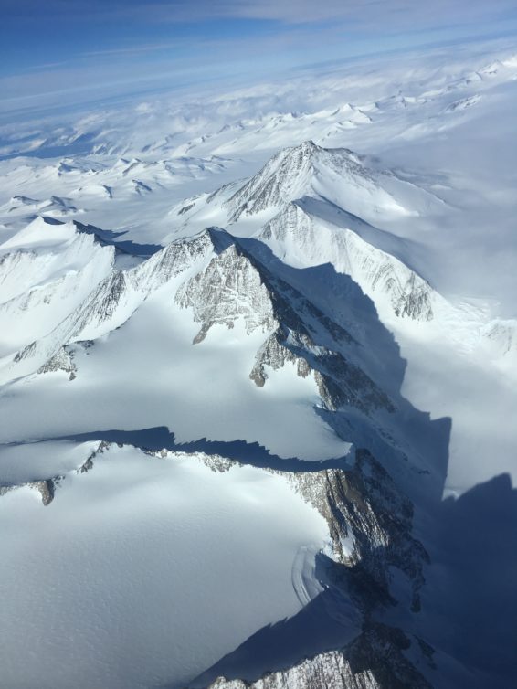 Beautiful Antarctica - Photo: Owen Zupp