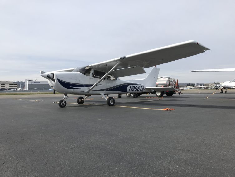 OK, I'll start taking more photos of us actually flying; when I'm having a lesson, though, my thoughts are on flying more than taking photos