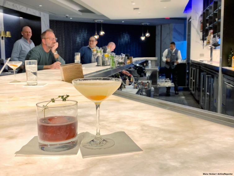 Newark United Polaris lounge bar