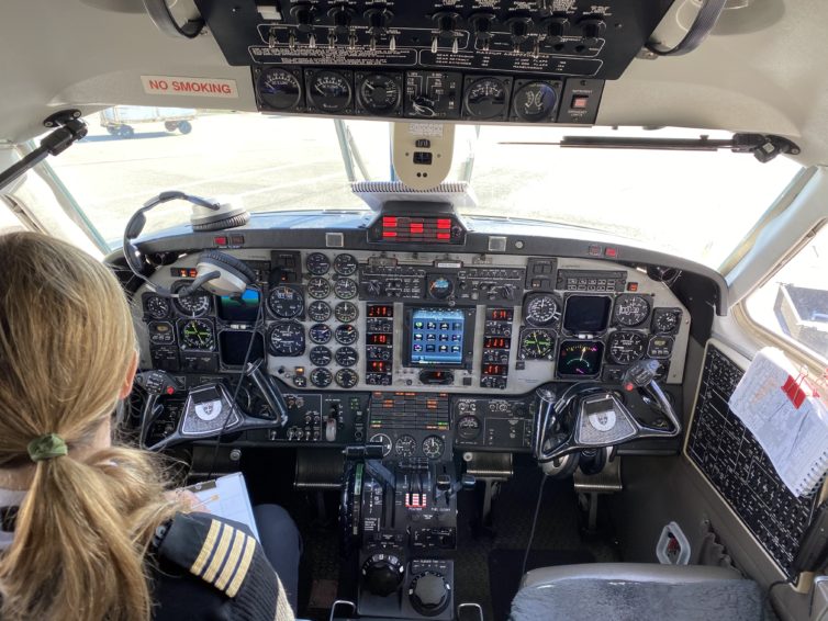 The flight deck of the Central Mountain Air 1900D - Photo: Jason Rabinowitz