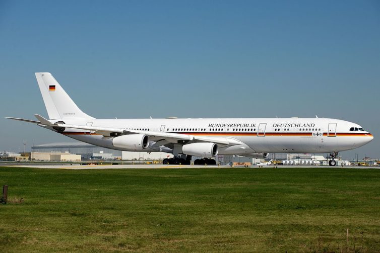 The current "Konrad Adenauer," which is the aircraft used for VIP transport -- an Airbus A340-300 - Photo: BriYYZ | 