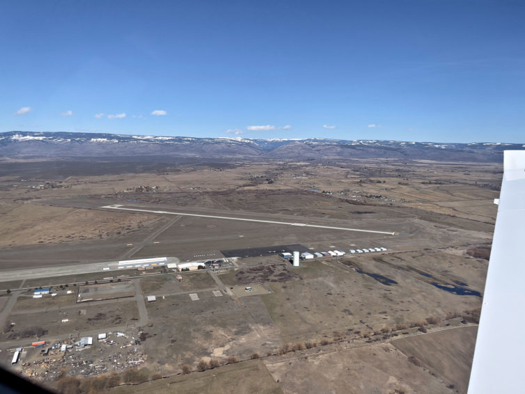 On the downwind leg for landing at Ellensburg, Wash. Katie Bailey photo