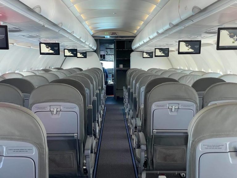 PLAYPlaneInterior2 AirlineReporter