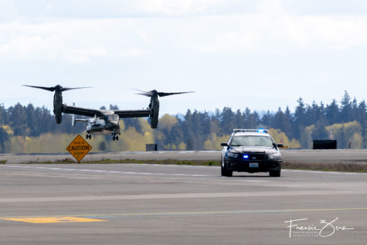 Marine One lands on a midfield taxiway at SEA