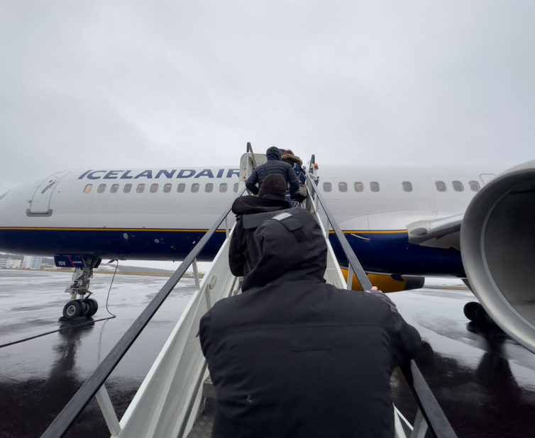 Boarding a 757 at RVK