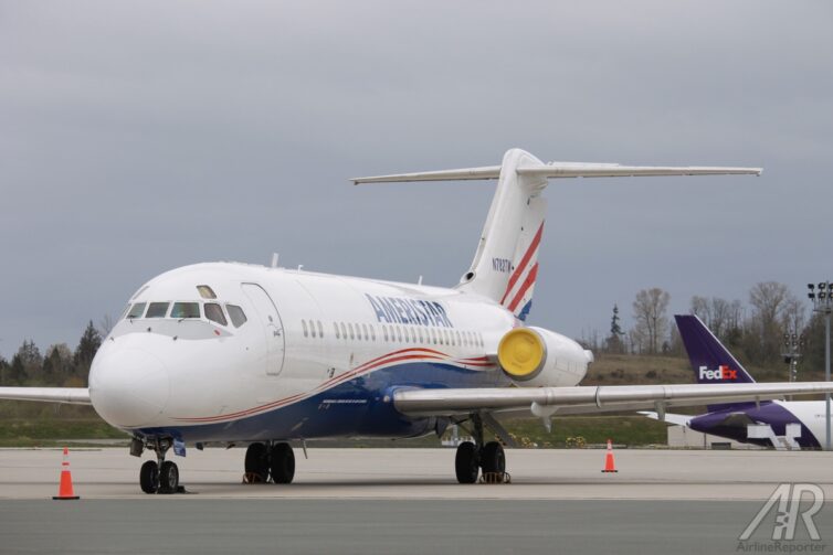 This was a sweet surprise... N782TW. She was built in 1967 for Continental and then operated by Ameristar since April 2011. 